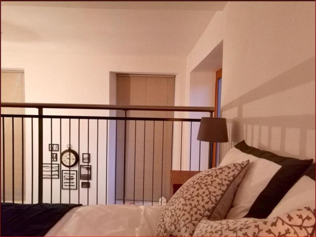 Mezzanine In Historic School Appartement *